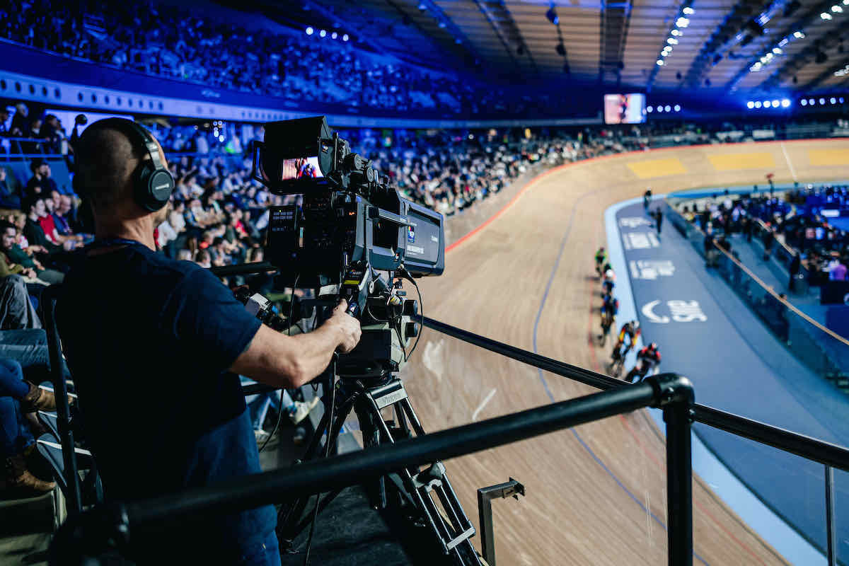 Fans in UK & Ireland face immediate 4x price-hike to watch live cycling