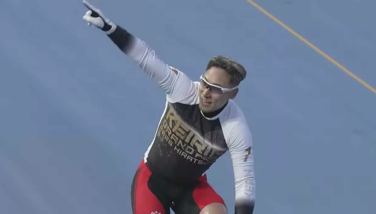 Gunji solos to his first Grand Prix success