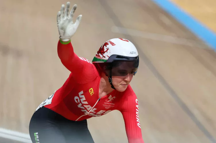 Keirin win makes an awesome foursome for Finucane at Commonwealth Games