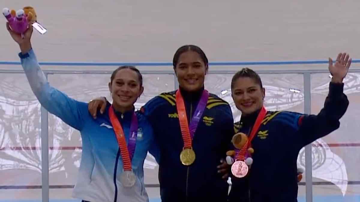 Colombians ease to gold in South American Games keirin